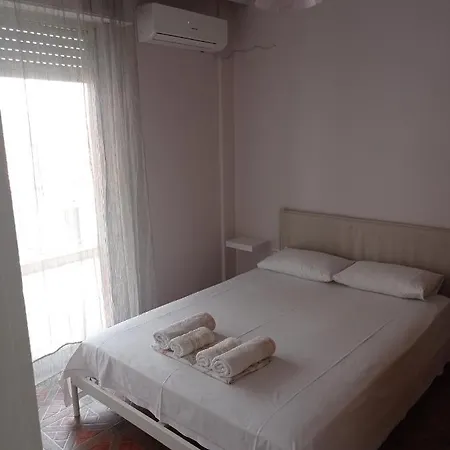 Apartament Giorgos House Nea Kallikrateia Zewnętrze zdjęcie